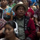 Ixiles esperan el dictamen en el proceso contra Ríos Montt. / Saúl Martínez  (EFE)