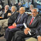 En el banquillo. El ex dictador Videla, junto a otros represores imputados.